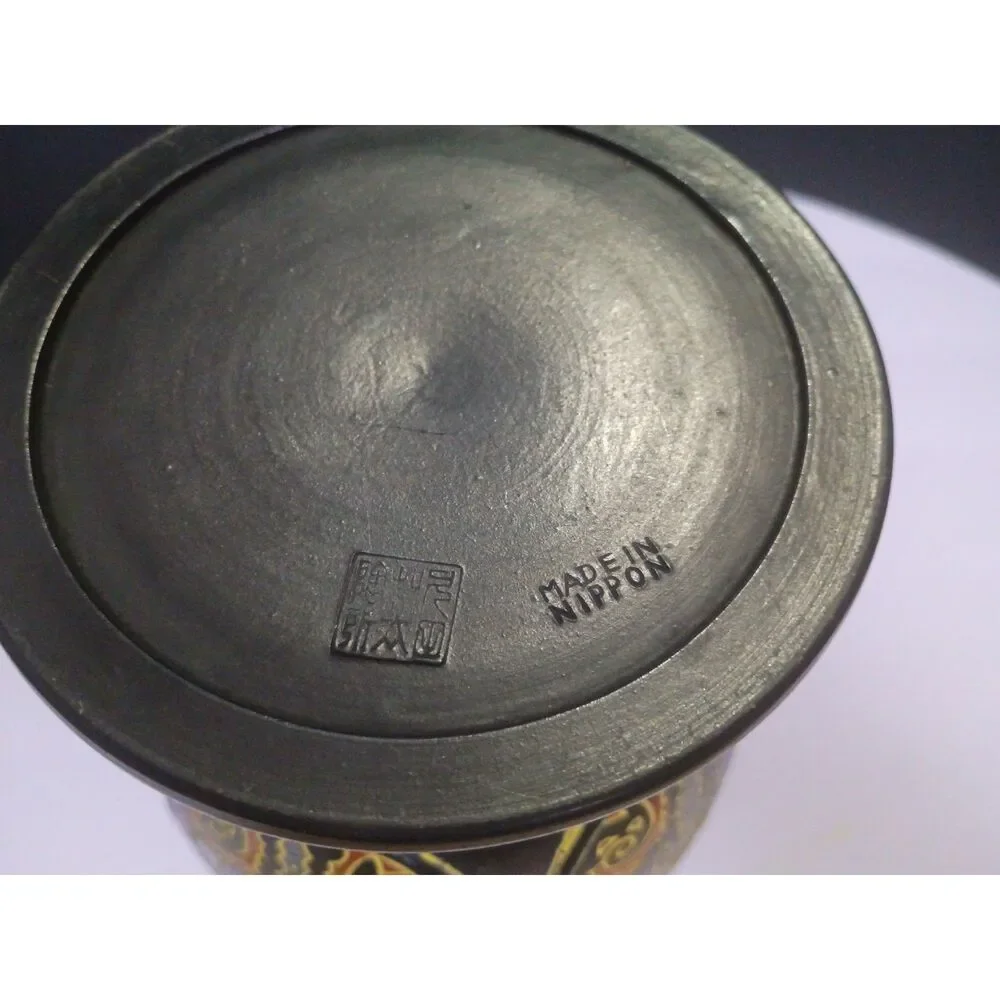 Ornate Japanese Resin  9.5